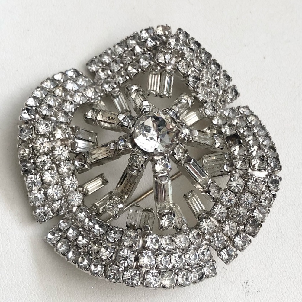 Kramer NY Geometric Crystal Domed Brooch